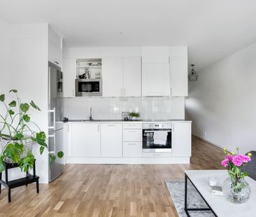 Blomsterkungsvägen, Hässelby - Photo 3
