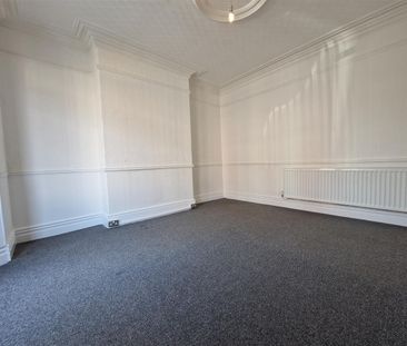 2 bed flat to rent in Cartington Terrace, Heaton, NE6 - Photo 5