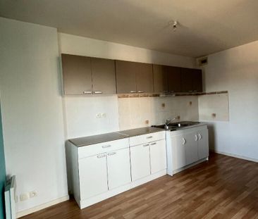 Location Appartement 3 pièce(s) de 69.93 m2 - Photo 3