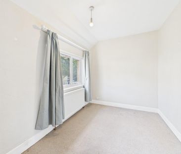 3 bedroom House To Let - Photo 5