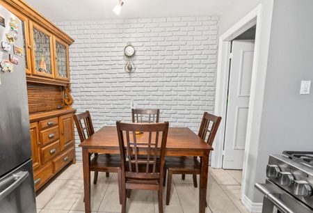 For Lease - 2377 Industrial Street Unit# 5, Burlington, Ontario - Photo 4