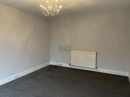 2 bedroom semi-detached house to rent - Photo 2