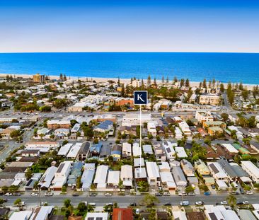 1/113 Nobby Parade, Miami QLD 4220 - House For Rent | Domain - Photo 1