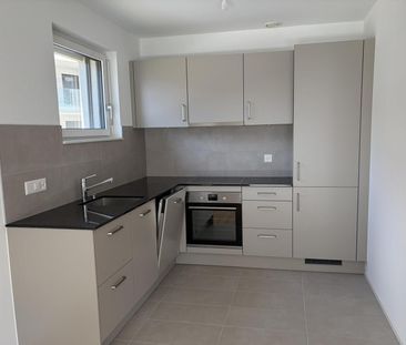 Magnifique appartement de 2.5 pièces au 1er étage d'un immeuble neu... - Photo 2