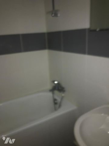 TOURS CENTRE - RUE DU COMMERCE - Photo 2