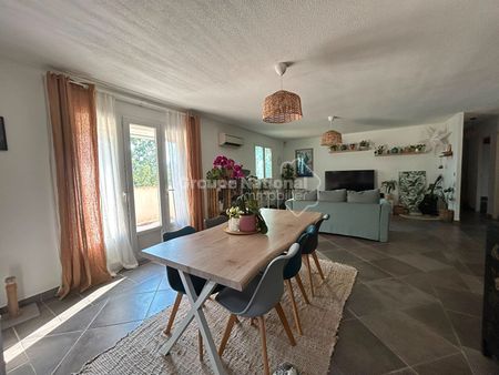 Location Maison 4 pièces 106m² - Photo 2