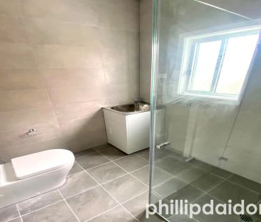 “NEWLY RENOVATED 3 BEDROOM HOME.........” - Photo 6