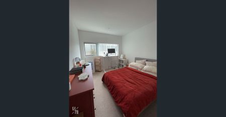 Fully Furnished-Super convenient & Affordable 2B2B! Closed to Restaurant & Supermarket & Bus Station! CONFIRM THE LEASE TERM IN ADVANCE! - Photo 4