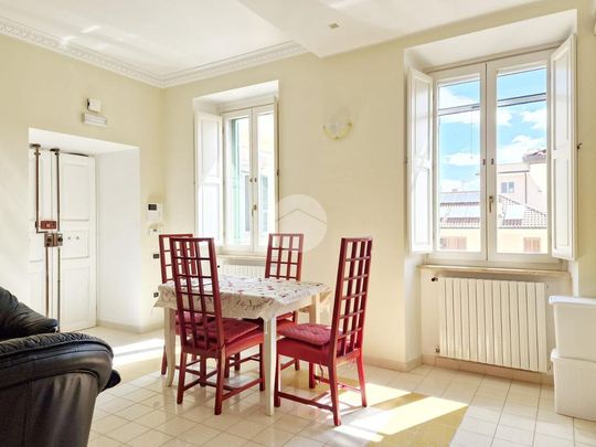 5 locali in affitto - Photo 1