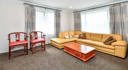 3 Bedroom & Bonus Study! - Photo 3