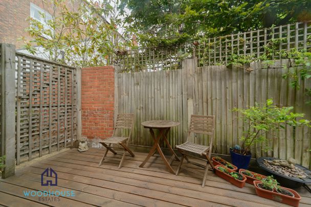 Lymington Road, London, NW6 - Two Bedroom Flat To Rent - £496pw / £2,150pcm - Photo 1