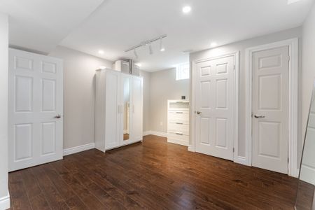 For Lease - 996 Savoline Boulevard, Milton, Ontario - Photo 4