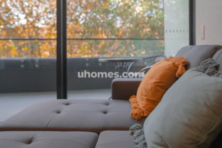 1 bed 1 bath - Photo 2