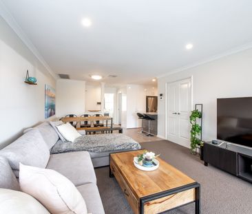 FULLY FURNISHED PROPERTY IN SCARBOROUGH READY FOR SUMMER! - Photo 5