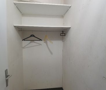 Location Appartement 1 pièce 24m² RENNES 35700 - Photo 2
