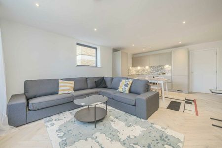 Somerset Road, Ealing, W13 - Photo 2