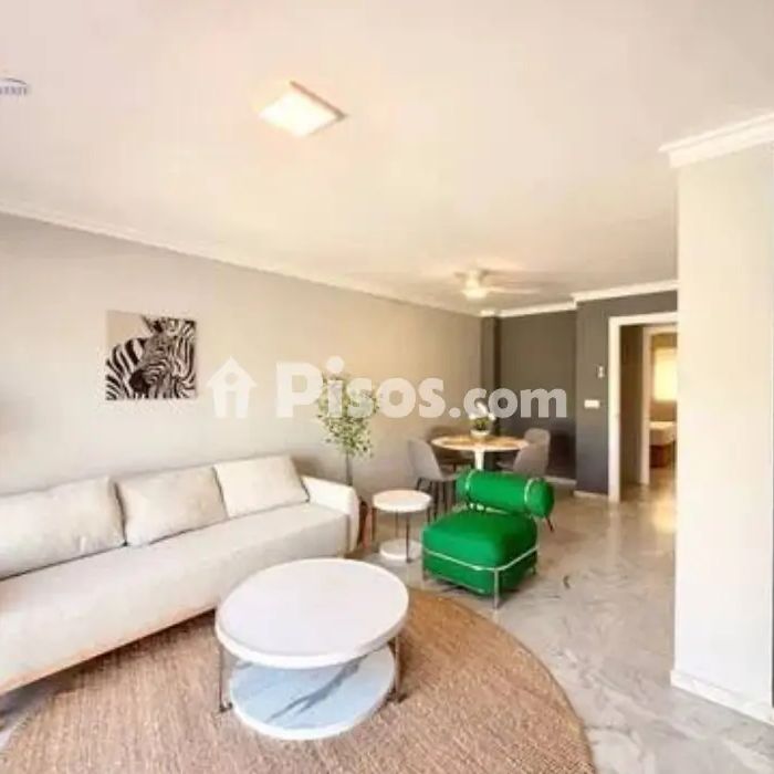 Piso en alquiler en Calle Larache - Photo 1