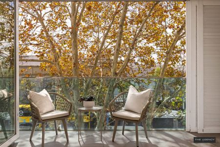 Light-Filled Designer Apartment in the Heart of Neutral Bay - Photo 4