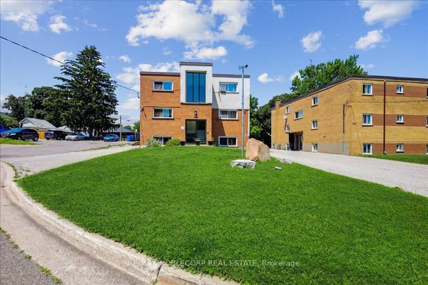 For Lease - 362 Elgin Court Unit# 2, Oshawa, Ontario - Photo 1