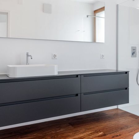 PROPRIETÀ IN AFFITTO ESCLUSIVA CON GIARDINO E PISCINA | EXKLUSIVES MIE - Foto 4