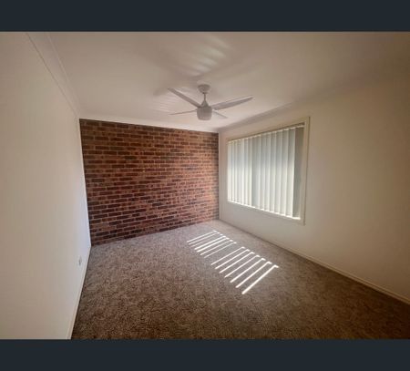 2/3 Campbell Place, Nowra, NSW 2541 - Photo 4
