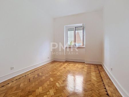Apartamento T4 em Lisboa - Photo 3