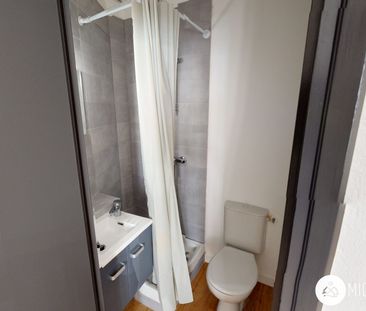 Location Appartement 1 pièce 18m² ALBI 81000 - Photo 4