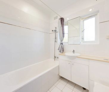 Three Bedroom Haven In Sought After Location - Photo 4