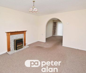 3 bedroom semi-detached house to rent - Photo 1