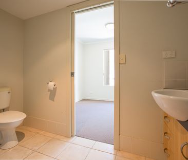 9/18 Parker Street, Labrador QLD 4215 - Apartment For Rent | Domain - Photo 5