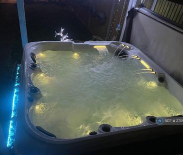 1 bedroom in a house share to rent - Photo 6