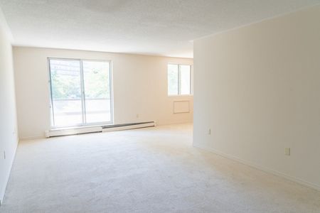 Windermere Place - Photo 2