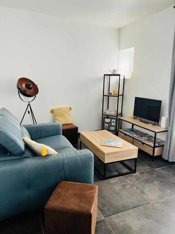 Location Appartement 2 pièces 55m² - Photo 2