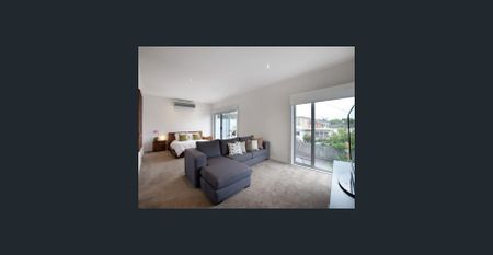 FAMILY HOME - THREE BEDROOMS - SPACIOUS MASTER UPSTAIRS WITH ENSUITE, BALCONY AND LIVING AREA - Photo 2