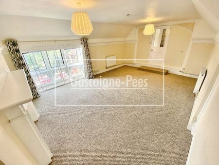 Guildown Road, Guildford - Photo 2