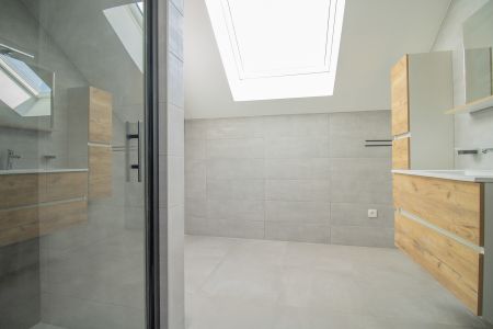 MAGNIFIQUE MAISON 4 CHAMBRES AVEC GARAGE ET JARDIN à 7134 Binche Leval-Trahegnies  Loyer: 1 600 € / mois - Photo 4