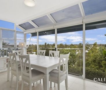 Classic terrace living in the heart of Taringa! - Photo 2