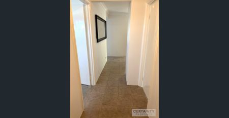 Modern and Stylish Rental in the Heart of Balga - A Perfect Place to Call Home! - Photo 2