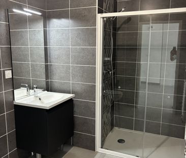 Location Appartement 2 pièces 45m² ORLEANS 45000 - Photo 3