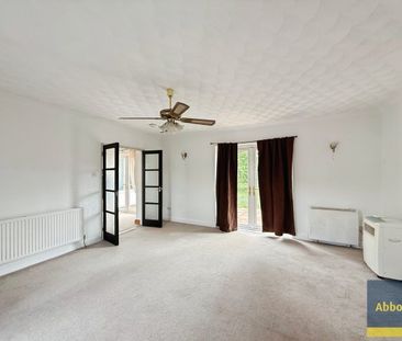 Field Road, Mildenhall - Photo 5