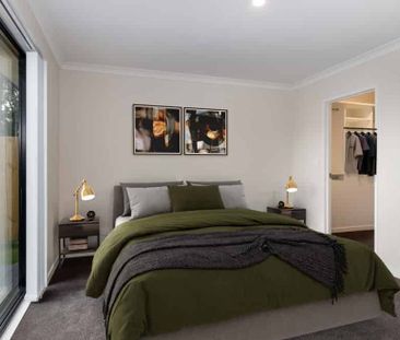 Gorgeous Brand New Home - Photo 2