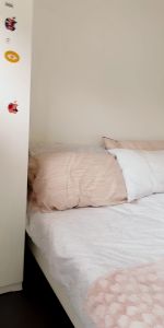 4 bed 1.5 bath - Photo 4