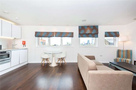 Islington On The Green, 12A Islington Green, Islington, London, N1 2XN - Photo 2