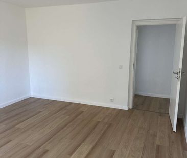 Schöne helle 4 Zimmer Wohnung in Ziesar - Photo 2