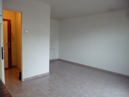 Appartement 1 pièces de 25 à Saint-ouen-l'aumÔne - Photo 2