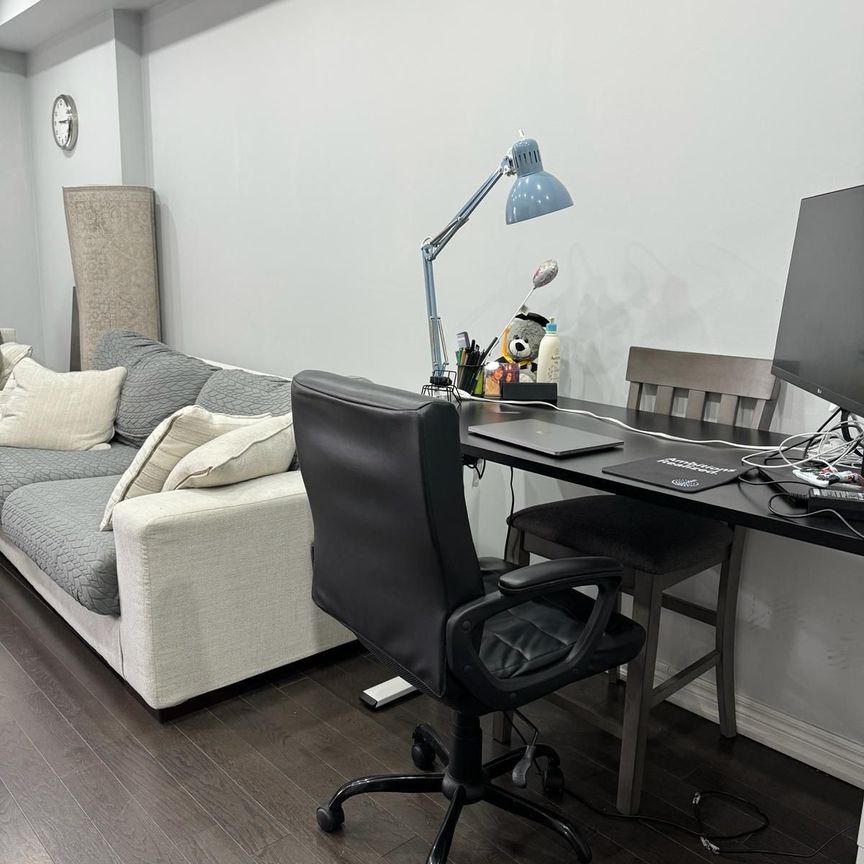 For Lease - 3 Talence Drive, Hamilton, Ontario - Photo 1