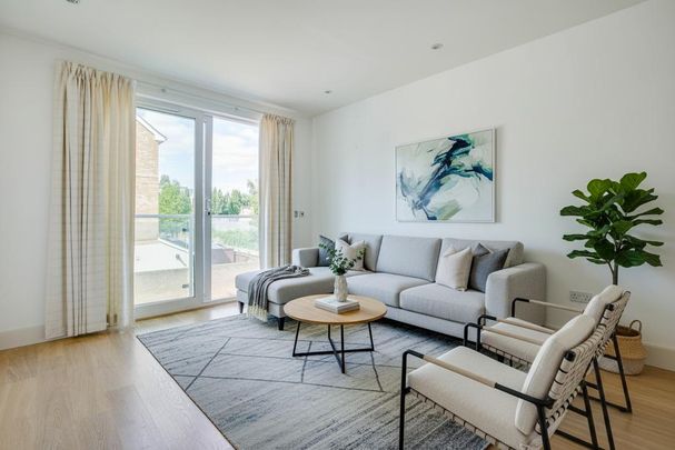 2 bedroom flat to rent - Photo 1