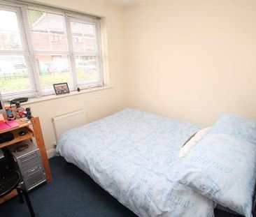 Moor Lane, Wythenshawe, Manchester, M23 - Photo 4