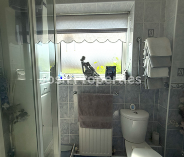 2 bedroom ground floor flat to rent - Photo 4