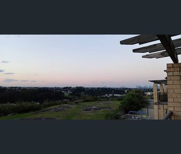 Renovated 3 Bedroom Townhouse with Scenic District Views - Photo 2